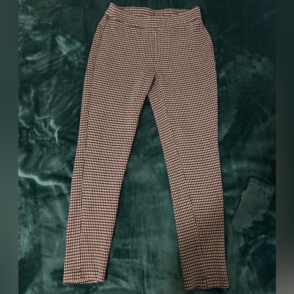 Tahari Pants